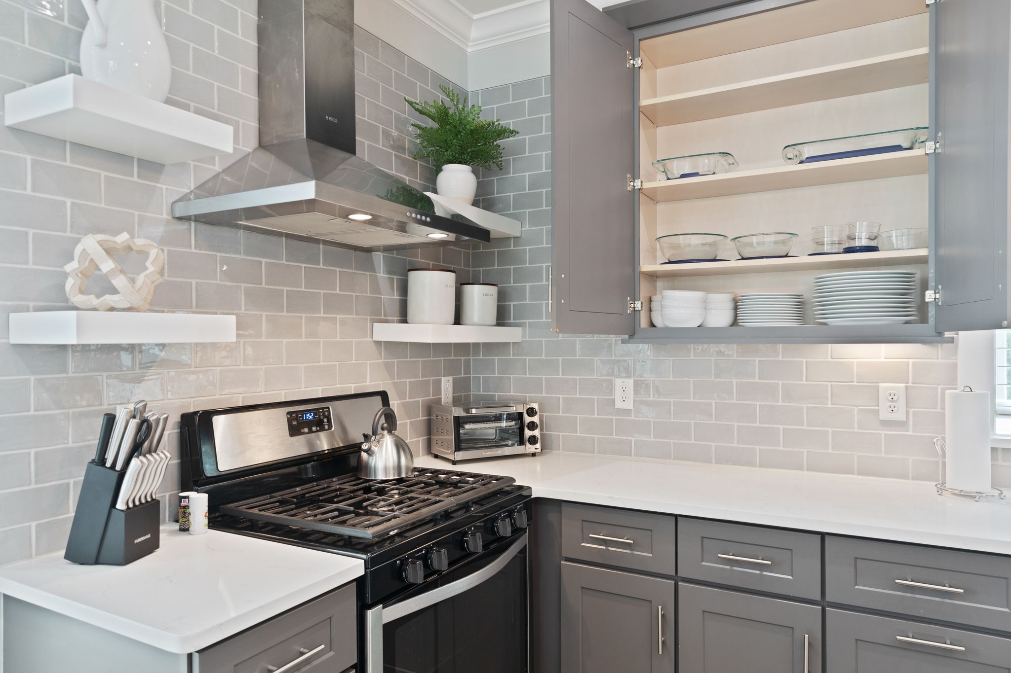 Kitchen Gas Stove with Hood and Floating Shelves